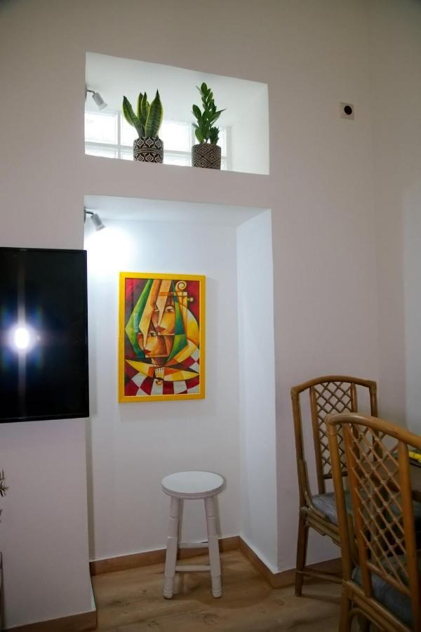 Aroura Homes Garden House 2Br 2Ba Free Parking Aten Exteriör bild